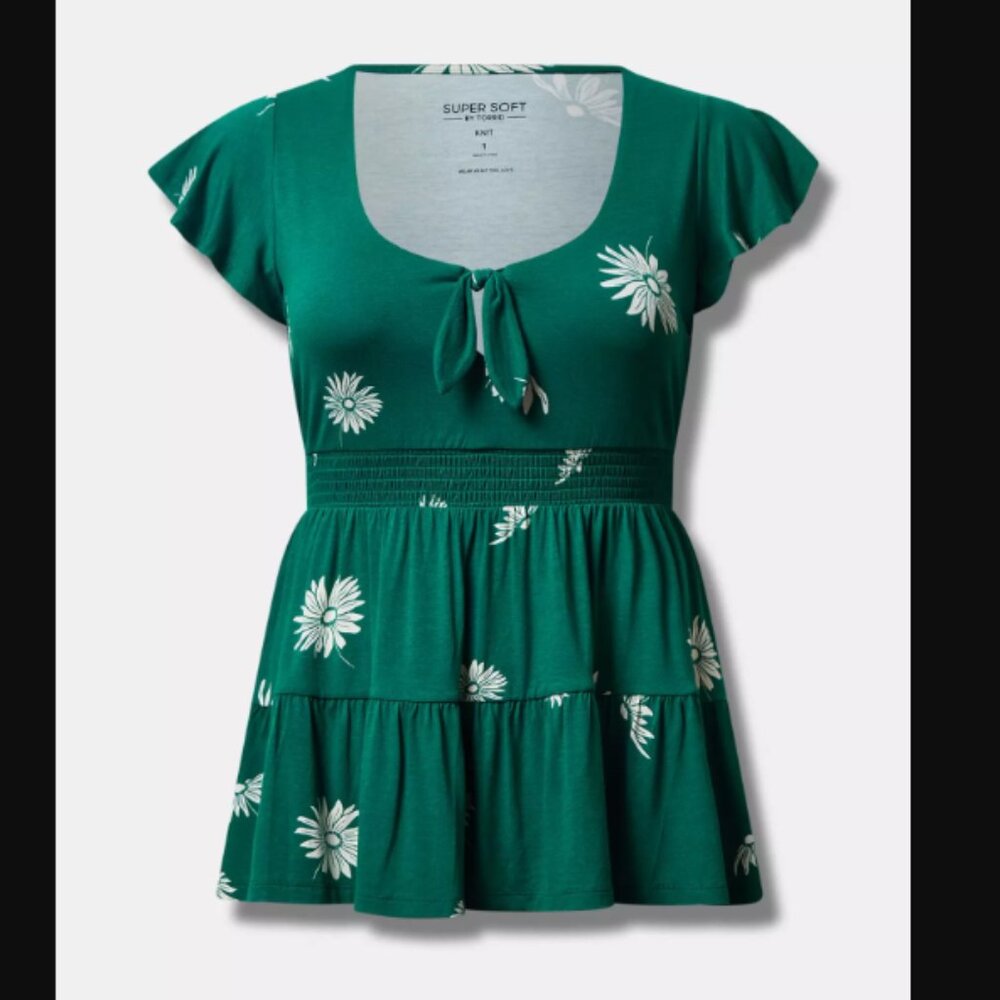 TORRID Babydoll Super Soft Tie Front Keyhole Top, Green, Size L, NWT